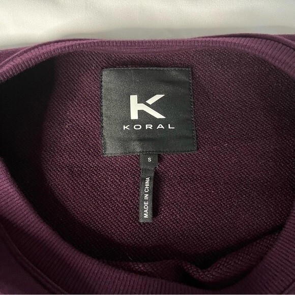 NWOT Koral Purple Size S Levi Crewneck Pullover Terry Sweatshirt Relaxed Gym - Picture 3 of 7